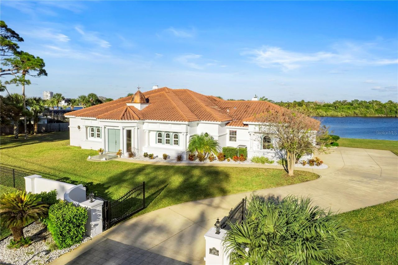 660 Lambert Avenue, Flagler Beach, FL 32136 Photo