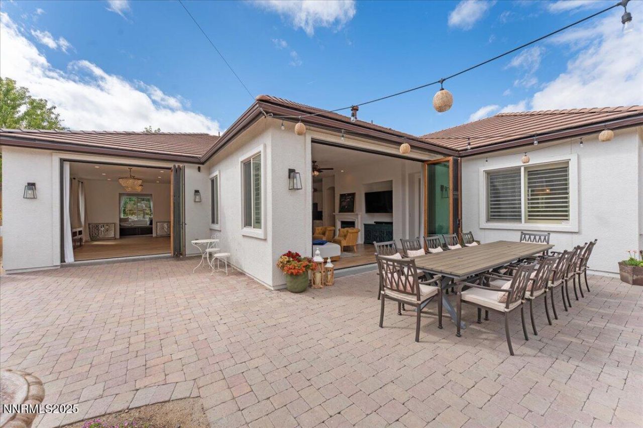 10110 Cavalry Circle, Reno, NV 89521 Photo