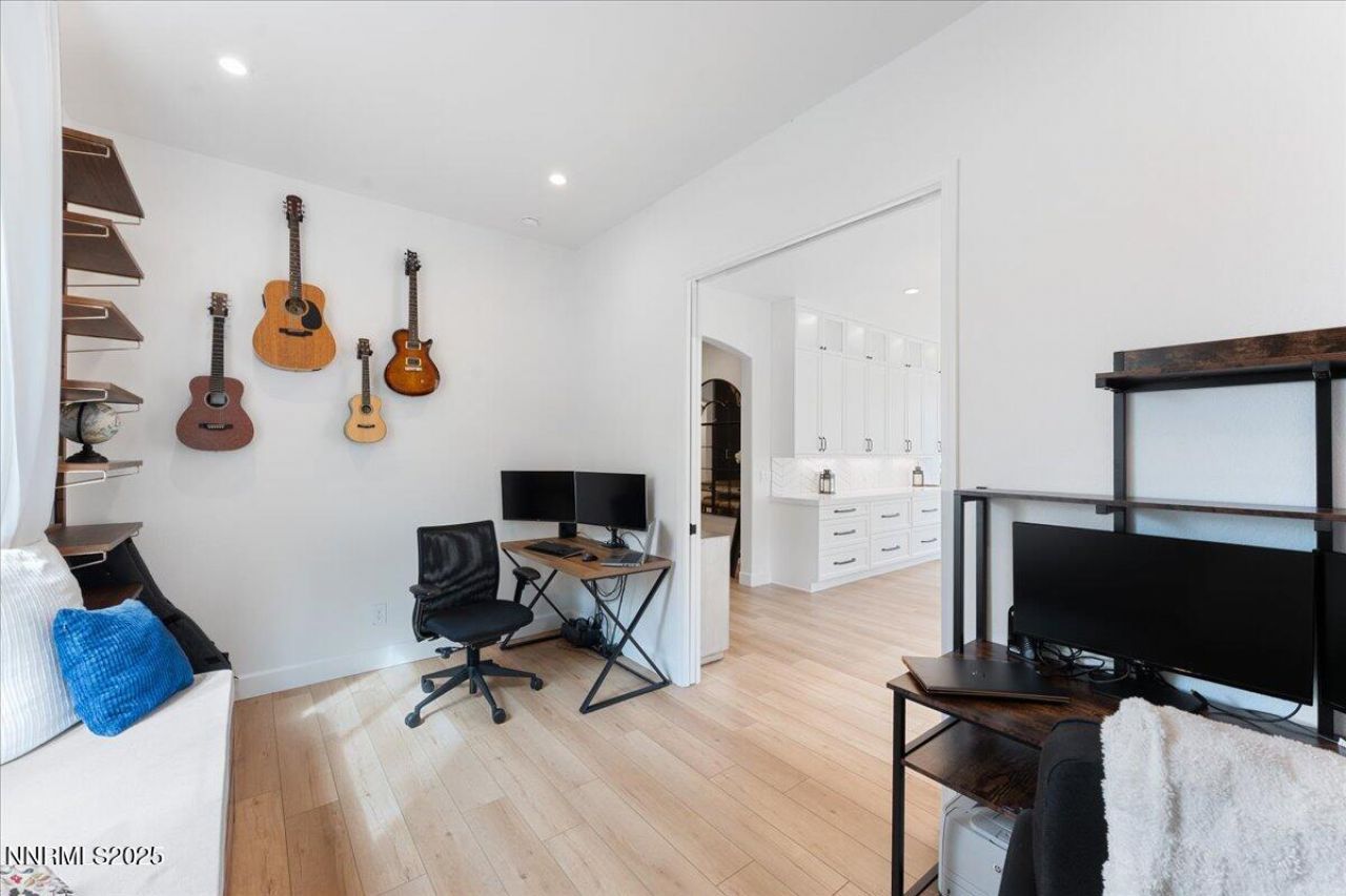 10110 Cavalry Circle, Reno, NV 89521 Photo