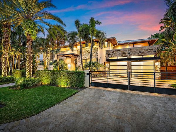 2832 NE 21st Court, Fort Lauderdale, FL 33305