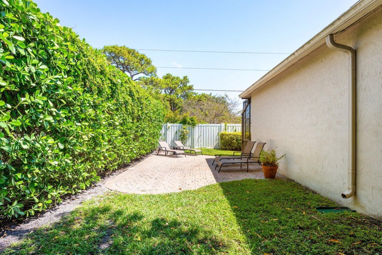 54 Lake Eden Drive, Boynton Beach, FL 33435 Photo