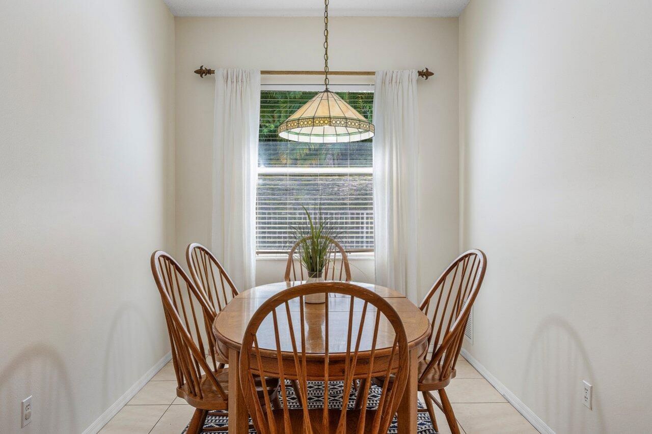 54 Lake Eden Drive, Boynton Beach, FL 33435 Photo