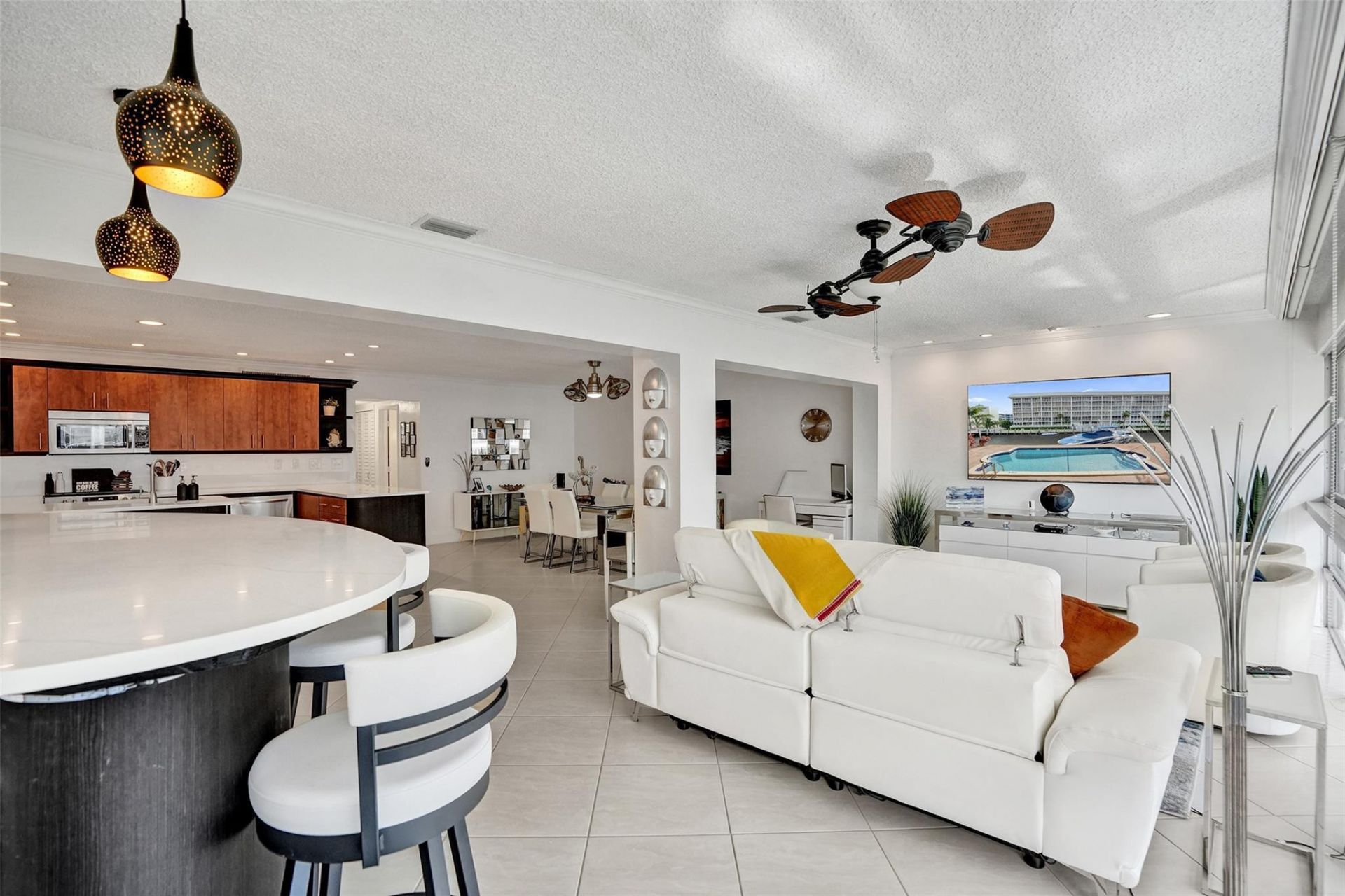 3090 NE 48th Street, Unit 316, Fort Lauderdale, FL 33308 Photo