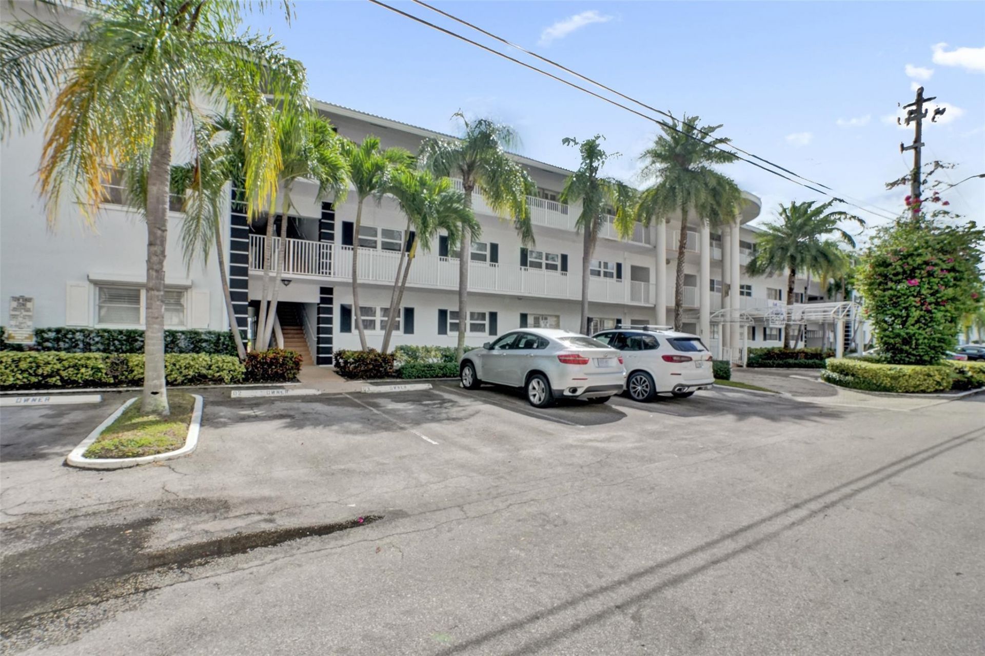 3090 NE 48th Street, Unit 316, Fort Lauderdale, FL 33308 Photo