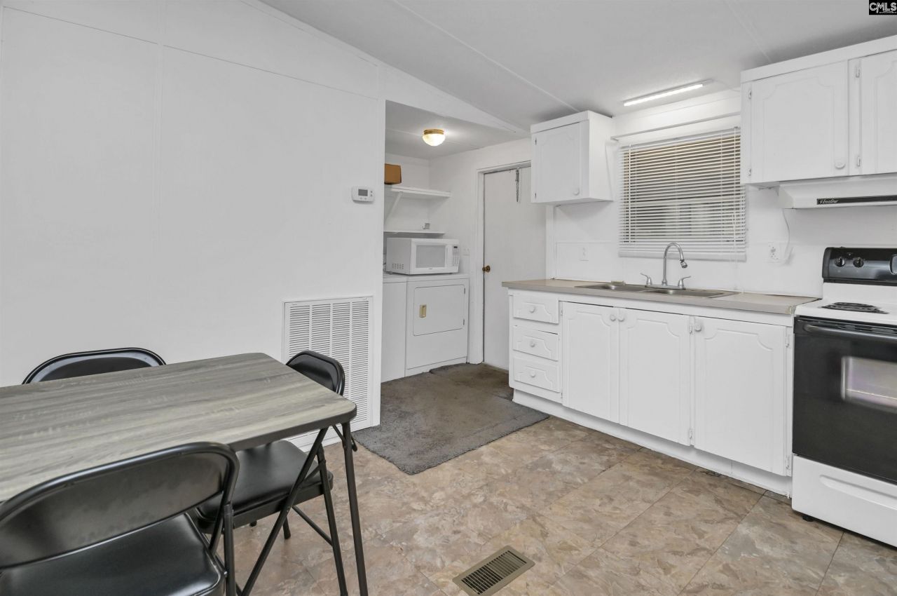 250 Diana Road Photo 16