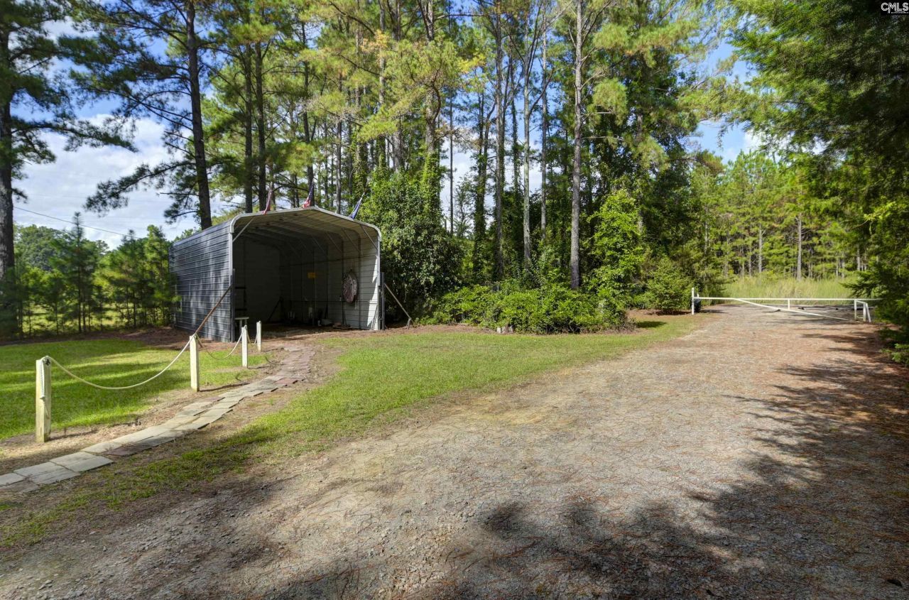 250 Diana Road Photo 4