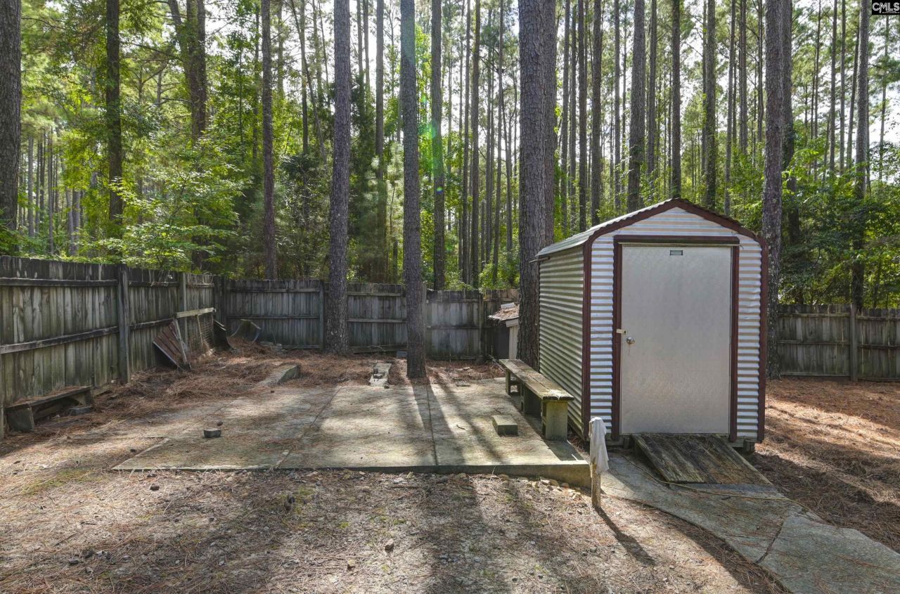 250 Diana Road Photo 9