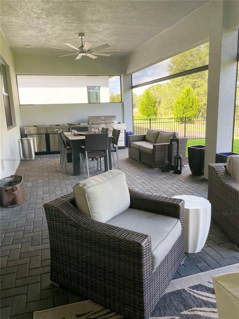 4960 Surfside Circle, Bradenton, FL 34211 Photo