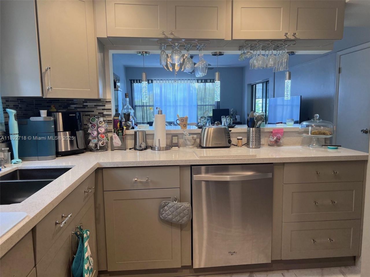 2307 S Cypress Bend Dr, Unit 406A, Pompano Beach, FL 33069 Photo