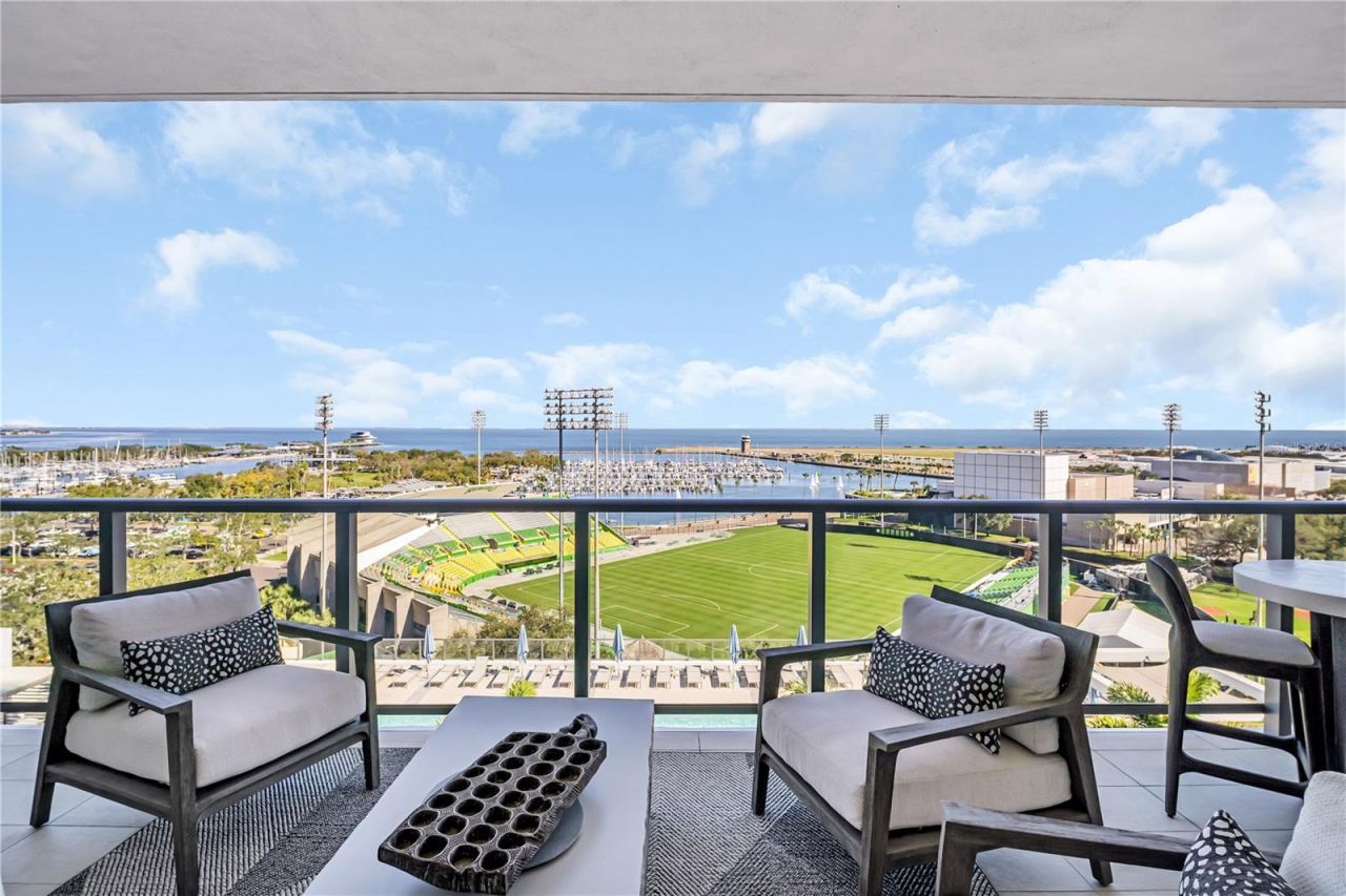 301 1st Street S, Unit 1002, Saint Petersburg, FL 33701 Main Photo