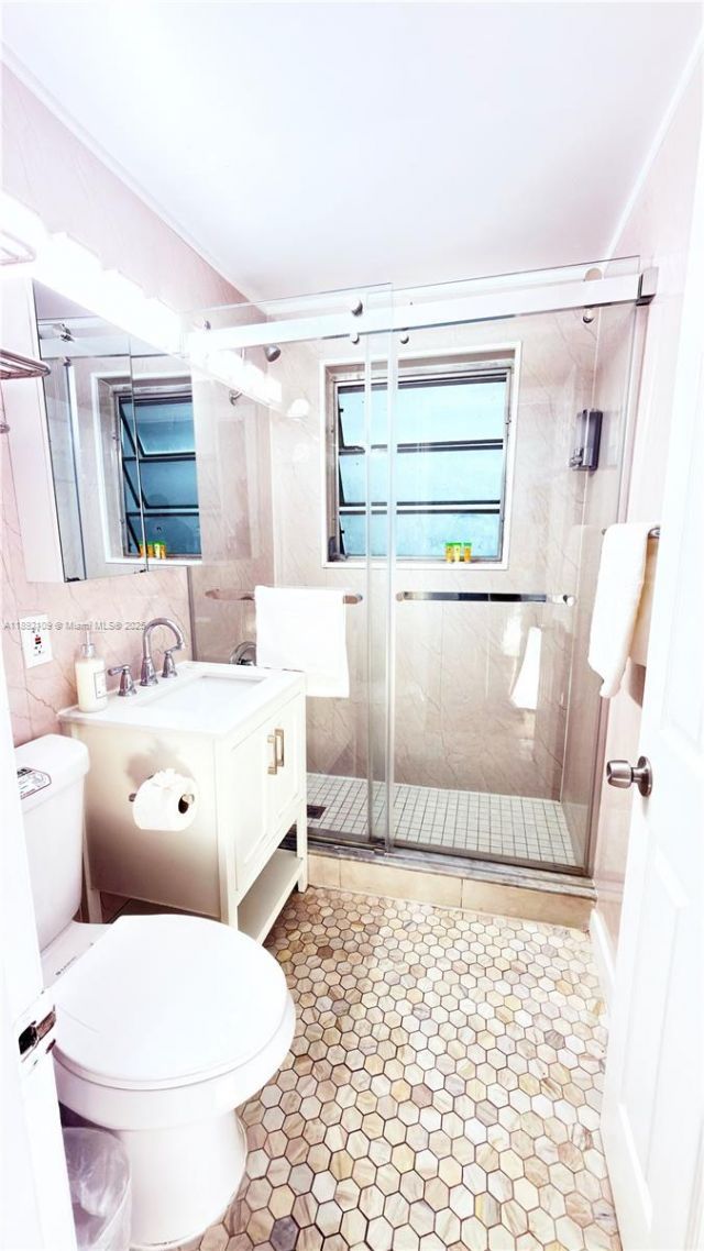 545 Michigan Ave, Unit 1, Miami Beach, FL 33139 Photo