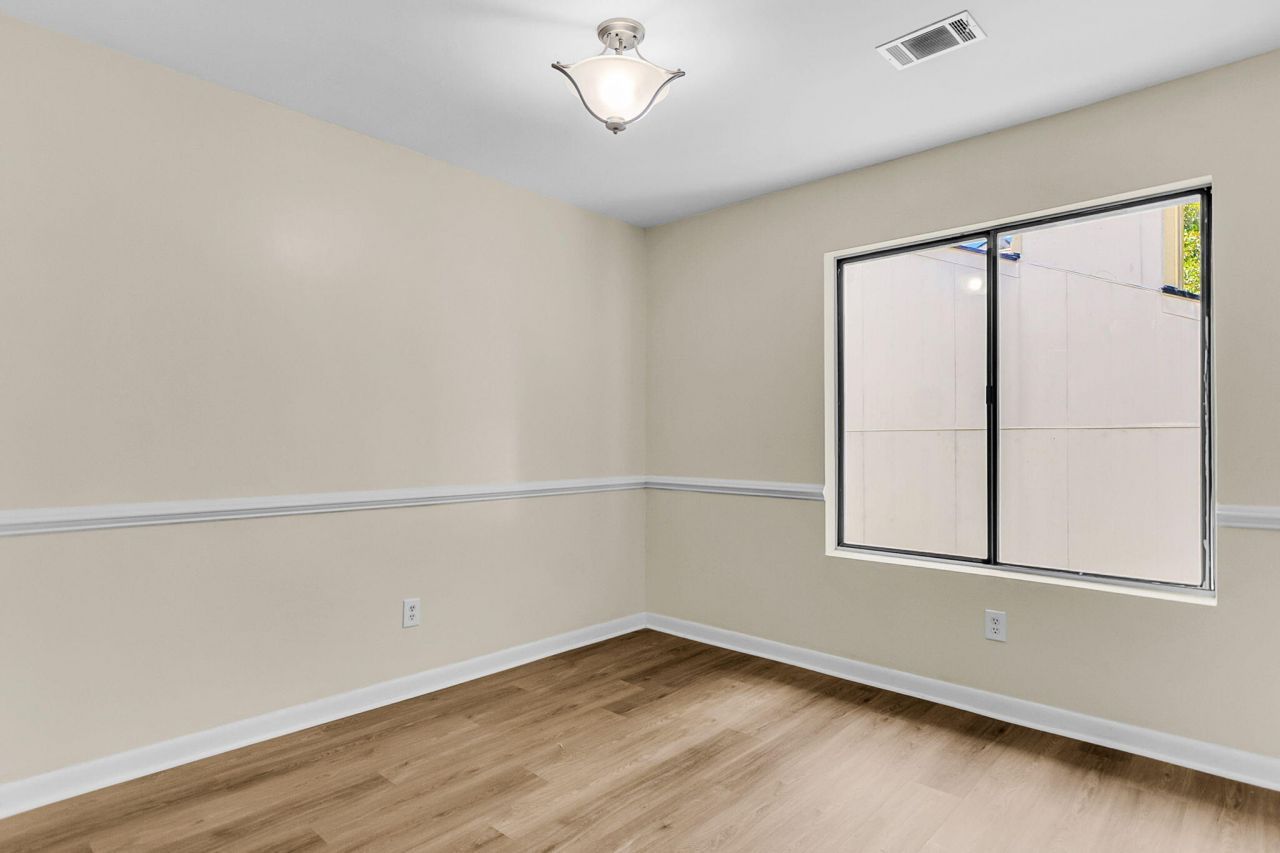 1005 Waterwood Drive Photo 10