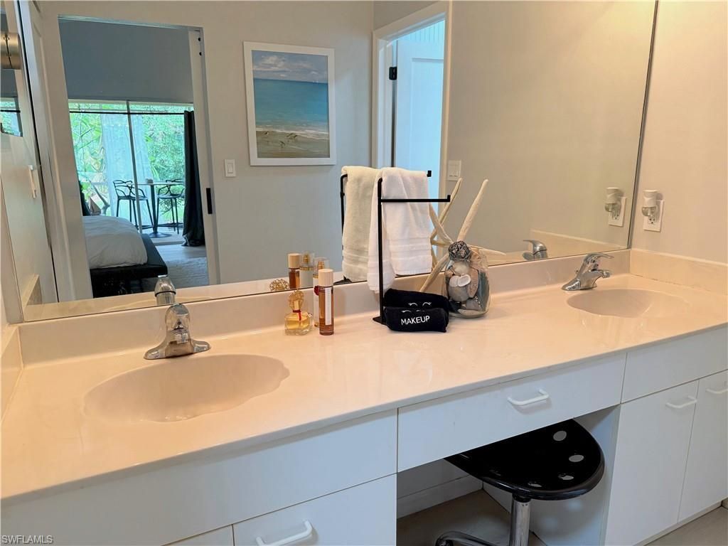 337 Emerald Bay Cir, Unit U1, Naples, FL 34110 Photo