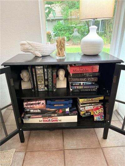 337 Emerald Bay Cir, Unit U1, Naples, FL 34110 Photo