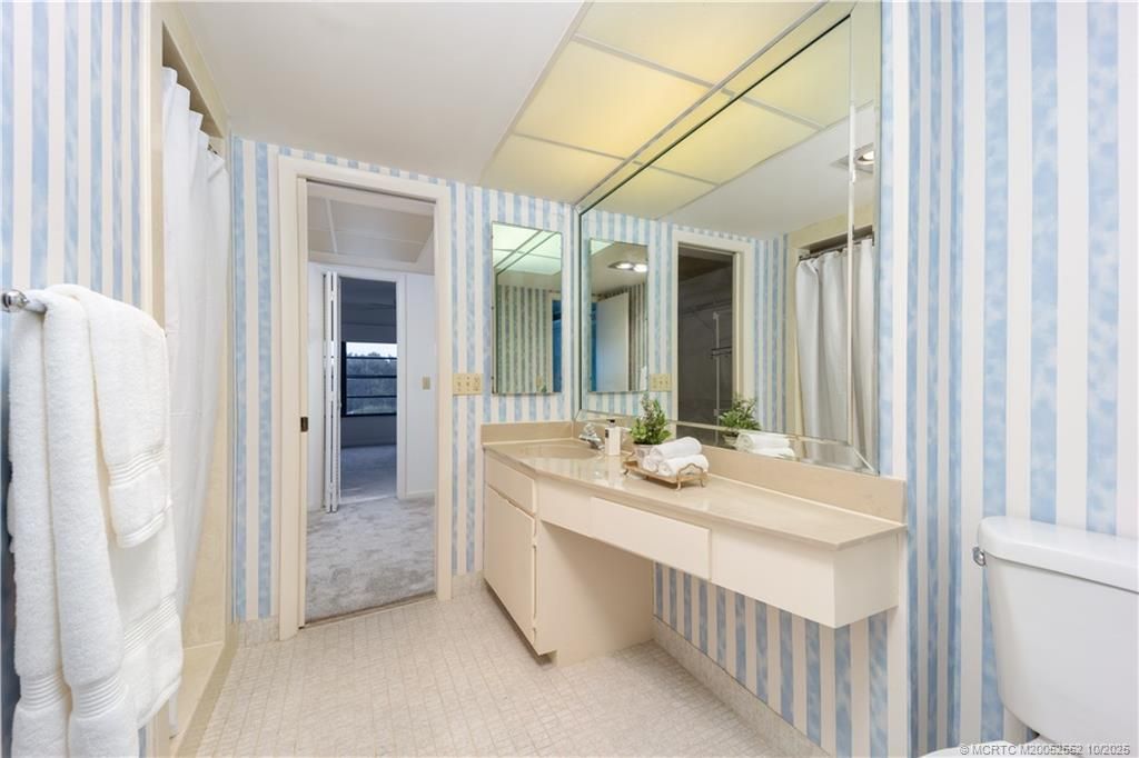 3901 SE Saint Lucie Boulevard, Unit B14, Stuart, FL 34997 Photo