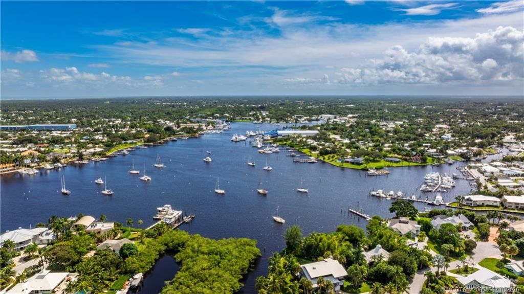 3901 SE Saint Lucie Boulevard, Unit B14, Stuart, FL 34997 Photo