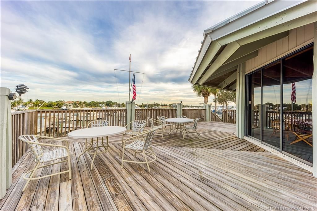 3901 SE Saint Lucie Boulevard, Unit B14, Stuart, FL 34997 Photo