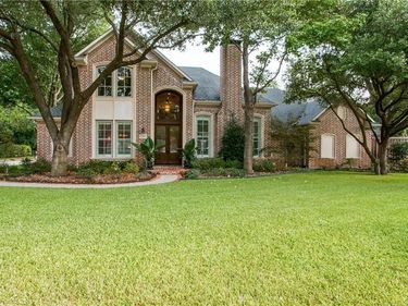 6207 Walnut Hill Lane, Dallas, TX 75230