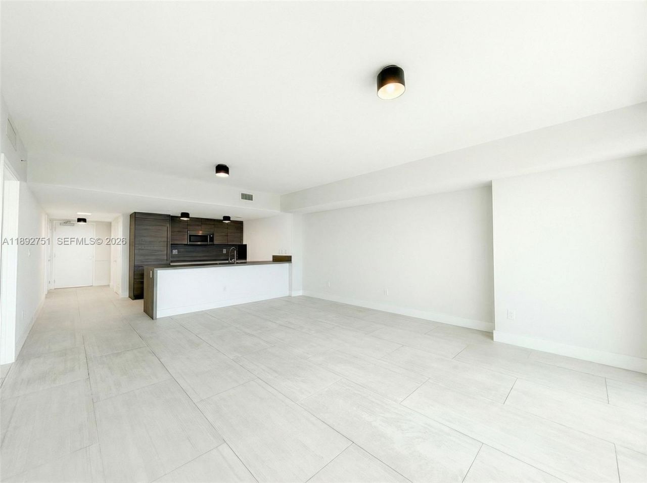 400 Sunny Isles Blvd, Unit 1621, Sunny Isles Beach, FL 33160 Photo