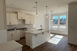 112 Cascade Dr. photo 4