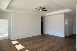 112 Cascade Dr. photo 4