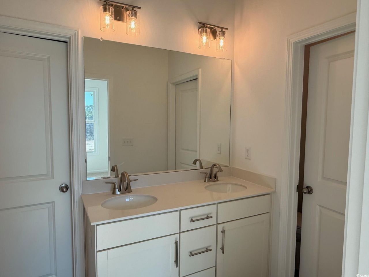 112 Cascade Dr. Photo 9