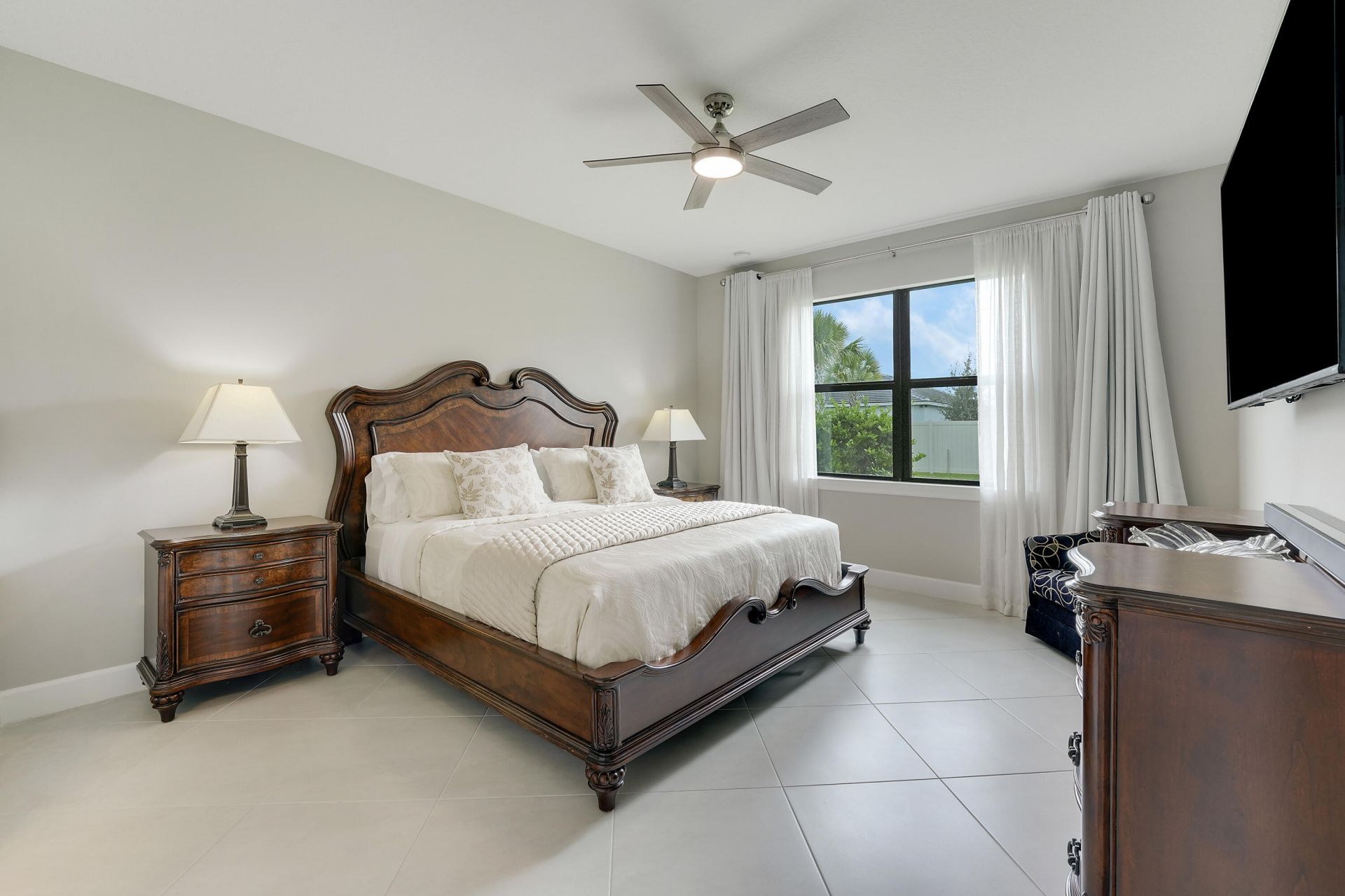 534 SE Crathes Street, Port Saint Lucie, FL 34984 Photo