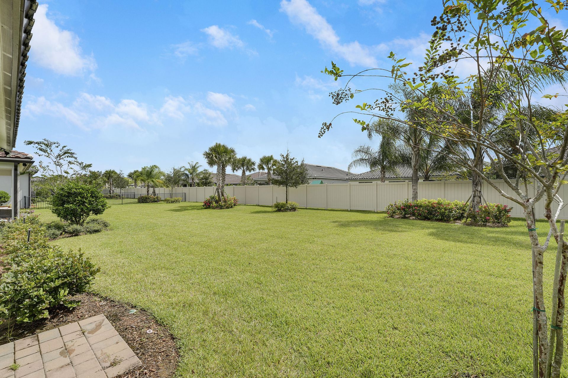 534 SE Crathes Street, Port Saint Lucie, FL 34984 Photo