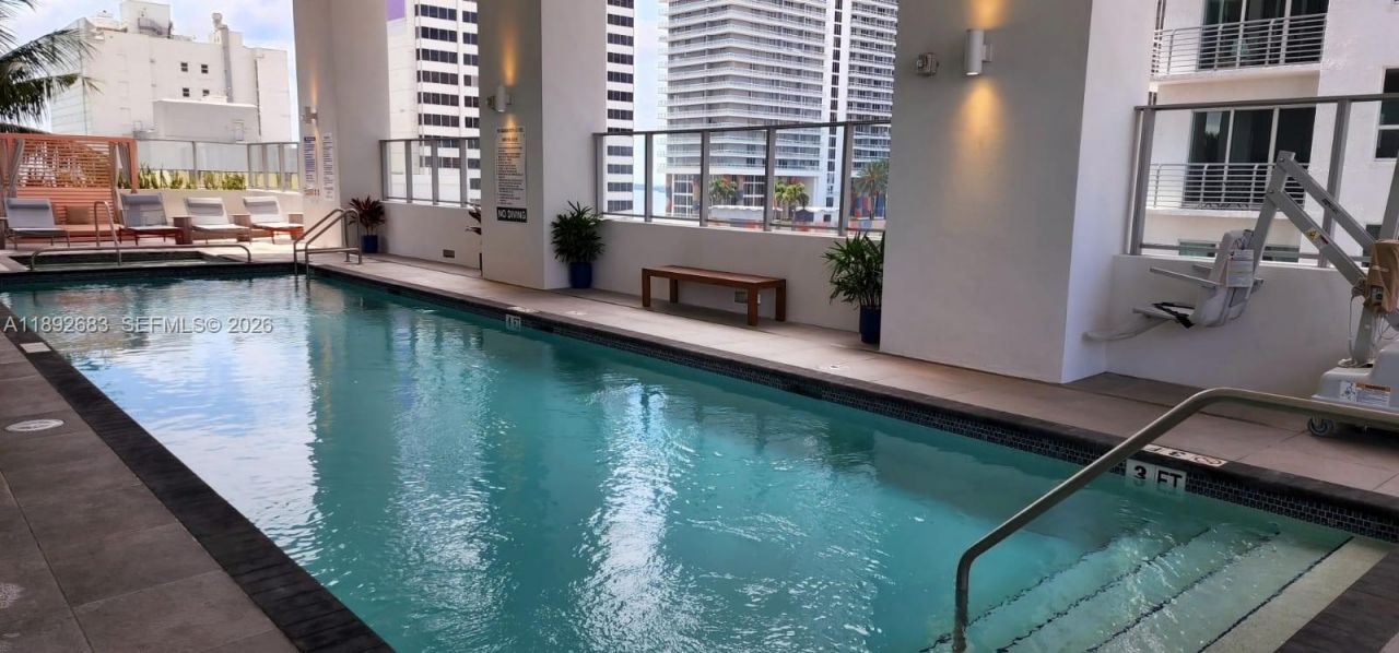 227 NE 2nd St, Unit 2907, Miami, FL 33132 Photo