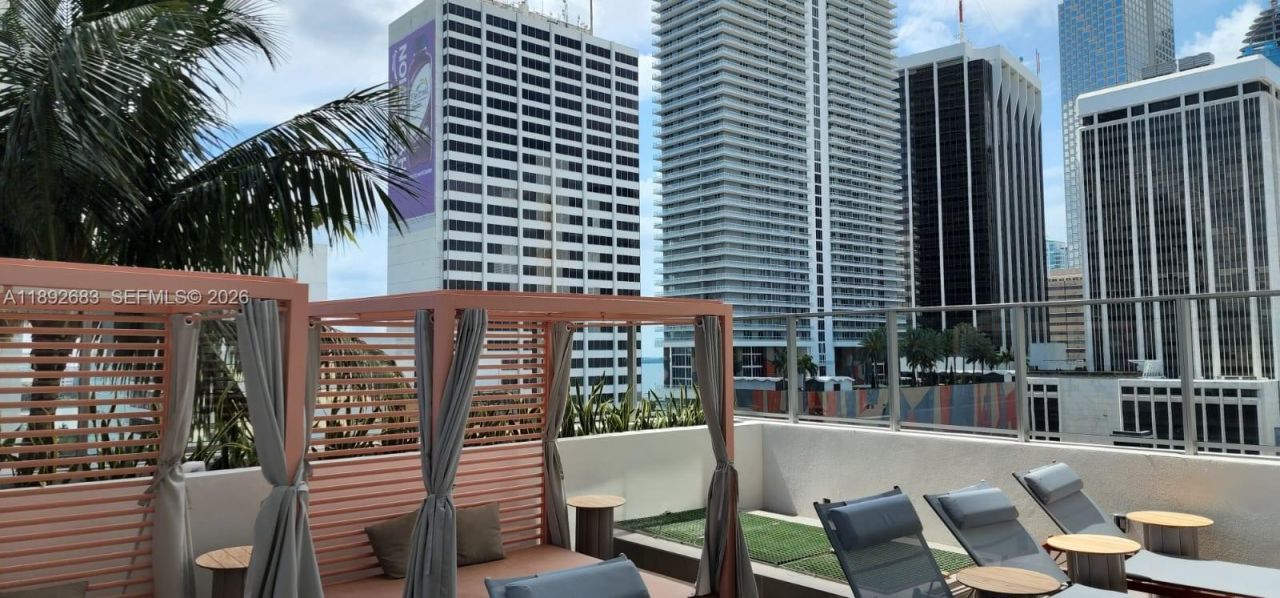 227 NE 2nd St, Unit 2907, Miami, FL 33132 Photo