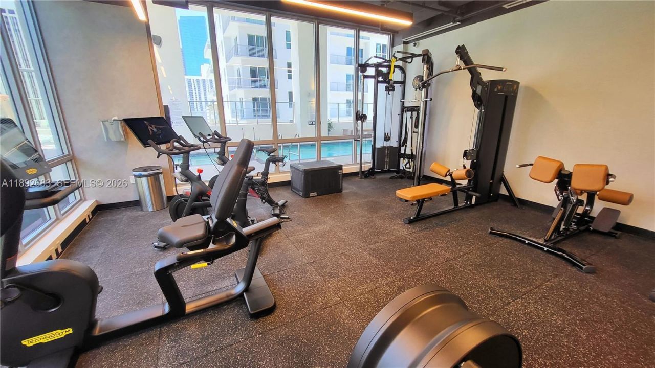 227 NE 2nd St, Unit 2907, Miami, FL 33132 Photo