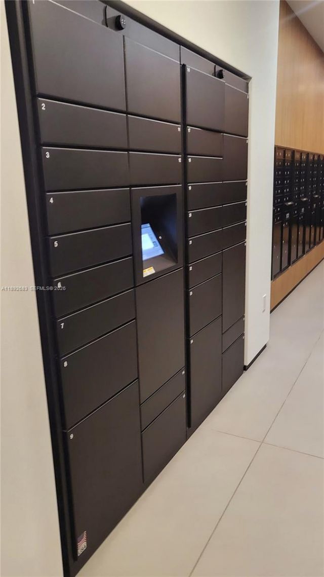 227 NE 2nd St, Unit 2907, Miami, FL 33132 Photo