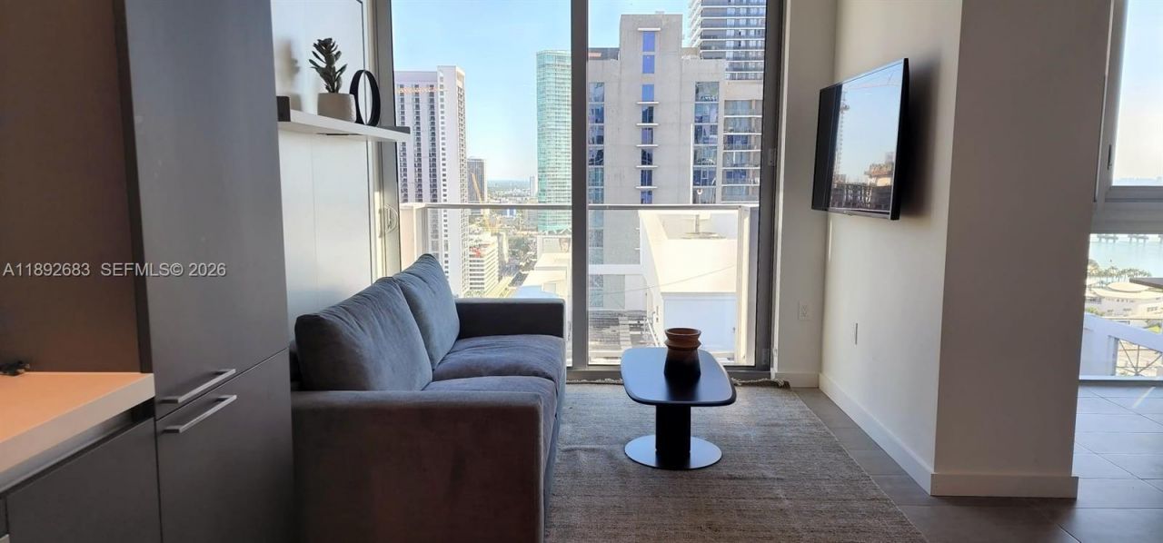 227 NE 2nd St, Unit 2907, Miami, FL 33132 Photo