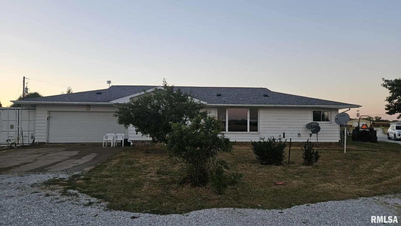 11283 E Il Hwy 9, Ellisville, IL 61431 Main Photo