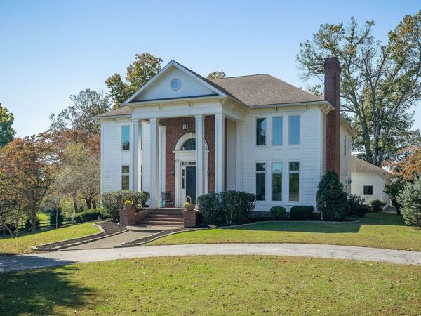 151 Pigeon Roost Creek Rd, Cookeville, TN 38506