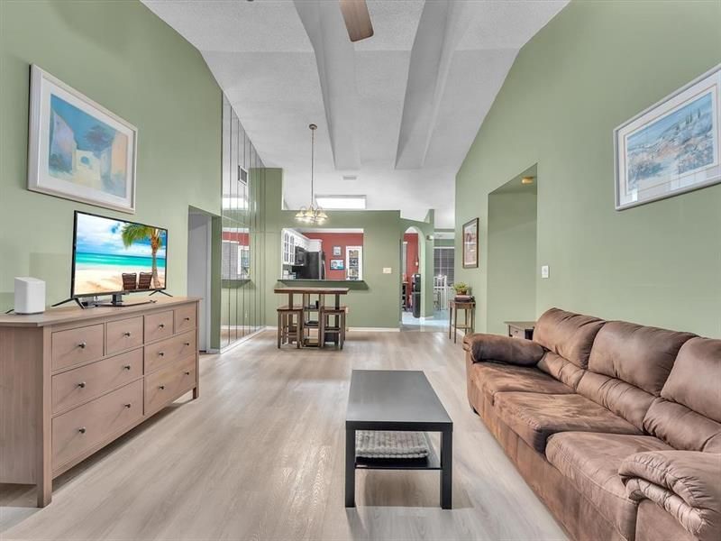 146 NW 98th Terrace, Plantation, FL 33324 Photo