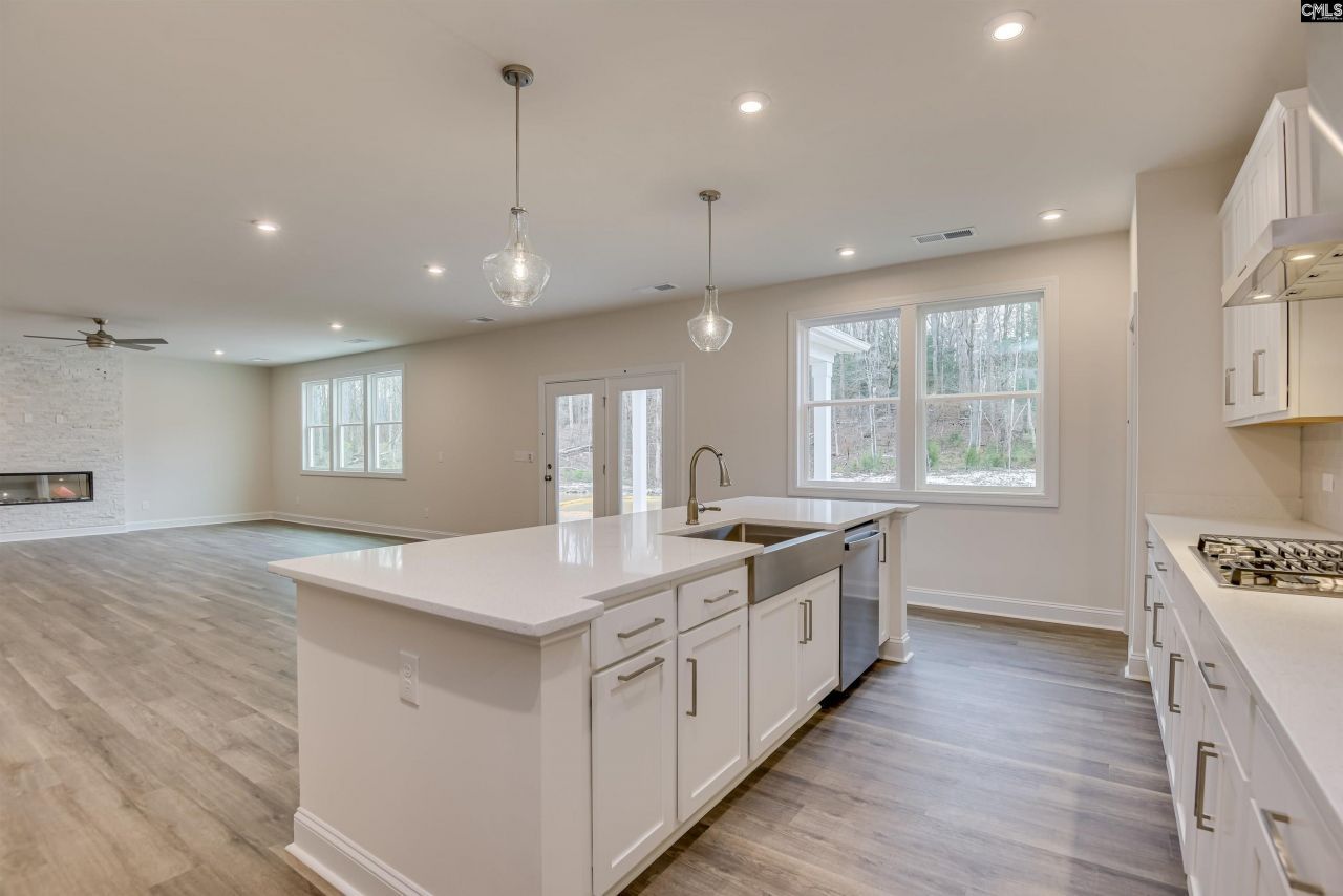 2468 Green Viper Loop Photo 14