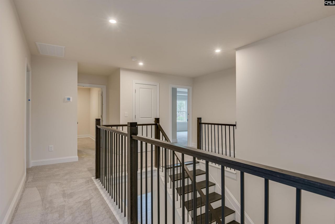 2468 Green Viper Loop Photo 25