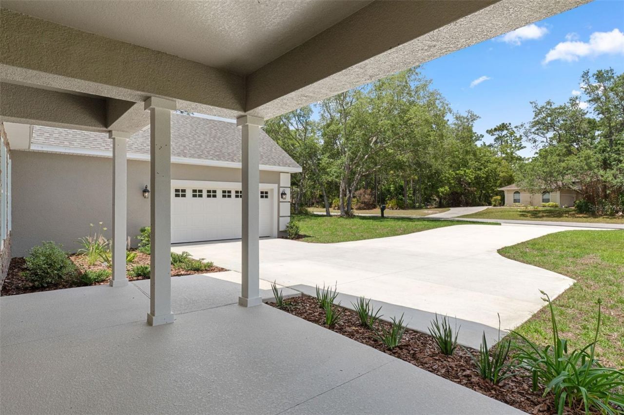3818 W Birds Nest Drive, Beverly Hills, FL 34465 Photo