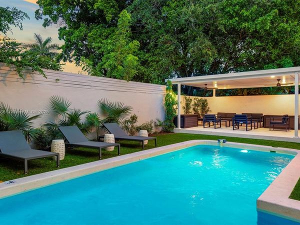 1019 NE 87th St, Miami, FL 33138