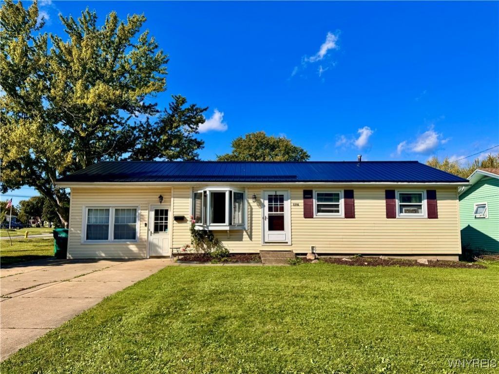 3396 Bethford Drive, Buffalo, NY 14219 Main Photo
