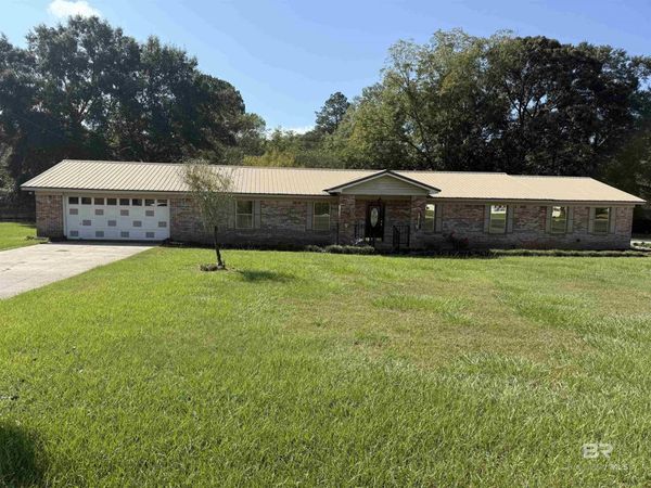 110 Woodmere Drive, Brewton, AL 36426