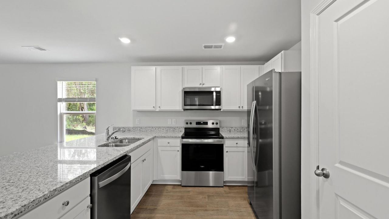 129 Brooks Drive Photo 11