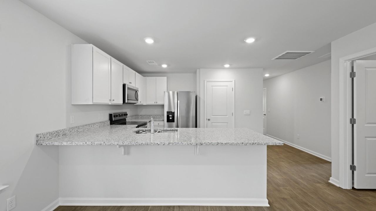 129 Brooks Drive Photo 6