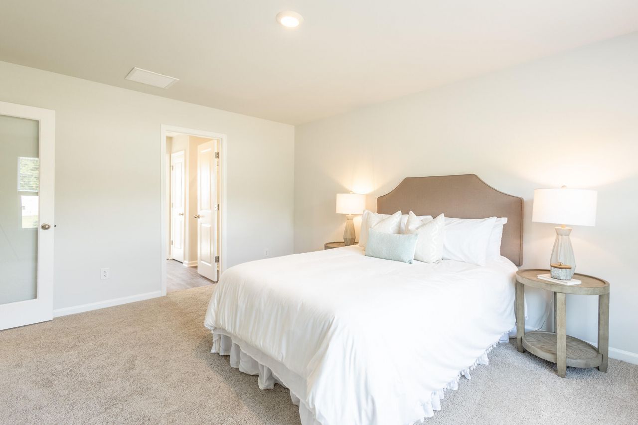 213 Seele Street Photo 17