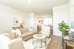 213 Seele Street photo 4