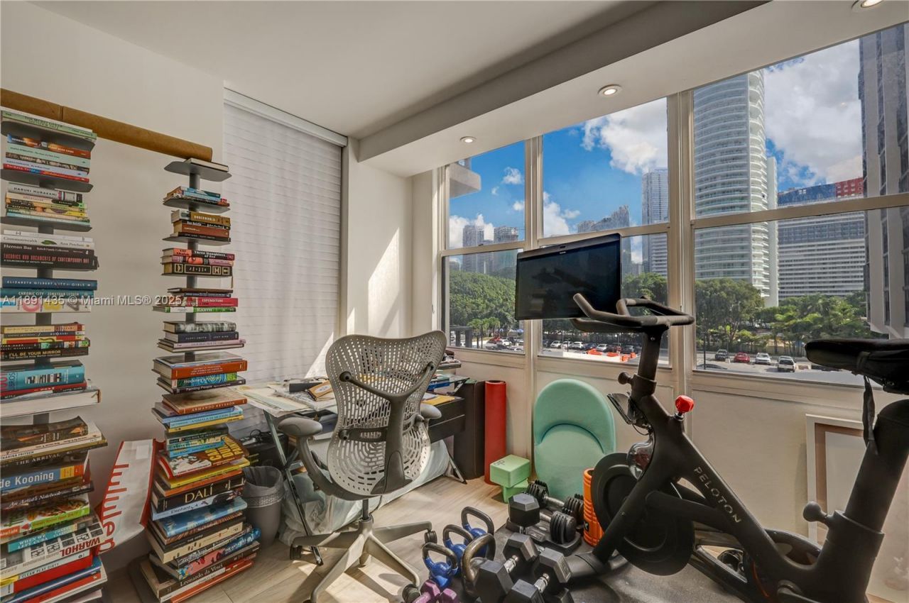 1901 Brickell Ave, Unit B413, Miami, FL 33129 Photo