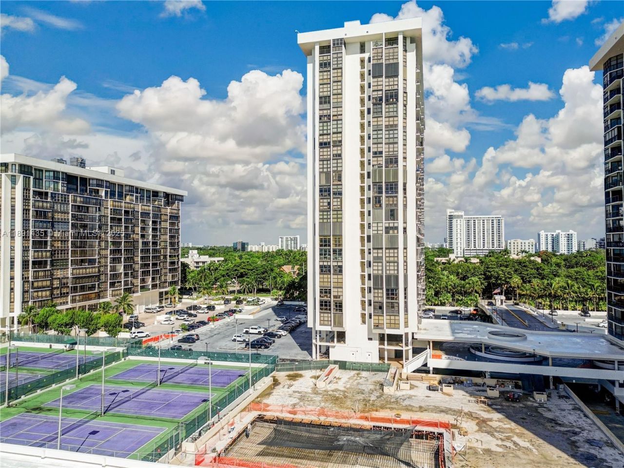 1901 Brickell Ave, Unit B413, Miami, FL 33129 Photo