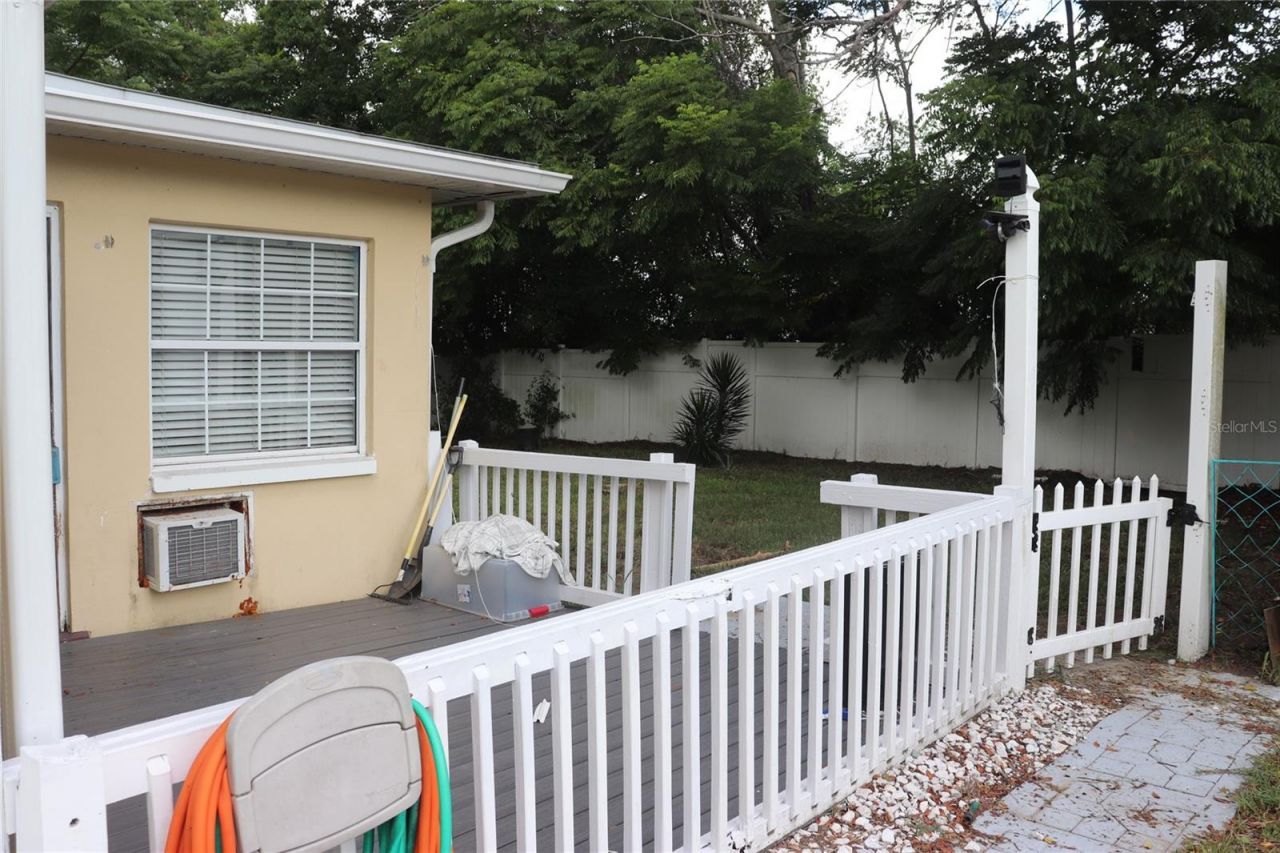 16 S Harrison Street, Beverly Hills, FL 34465 Photo