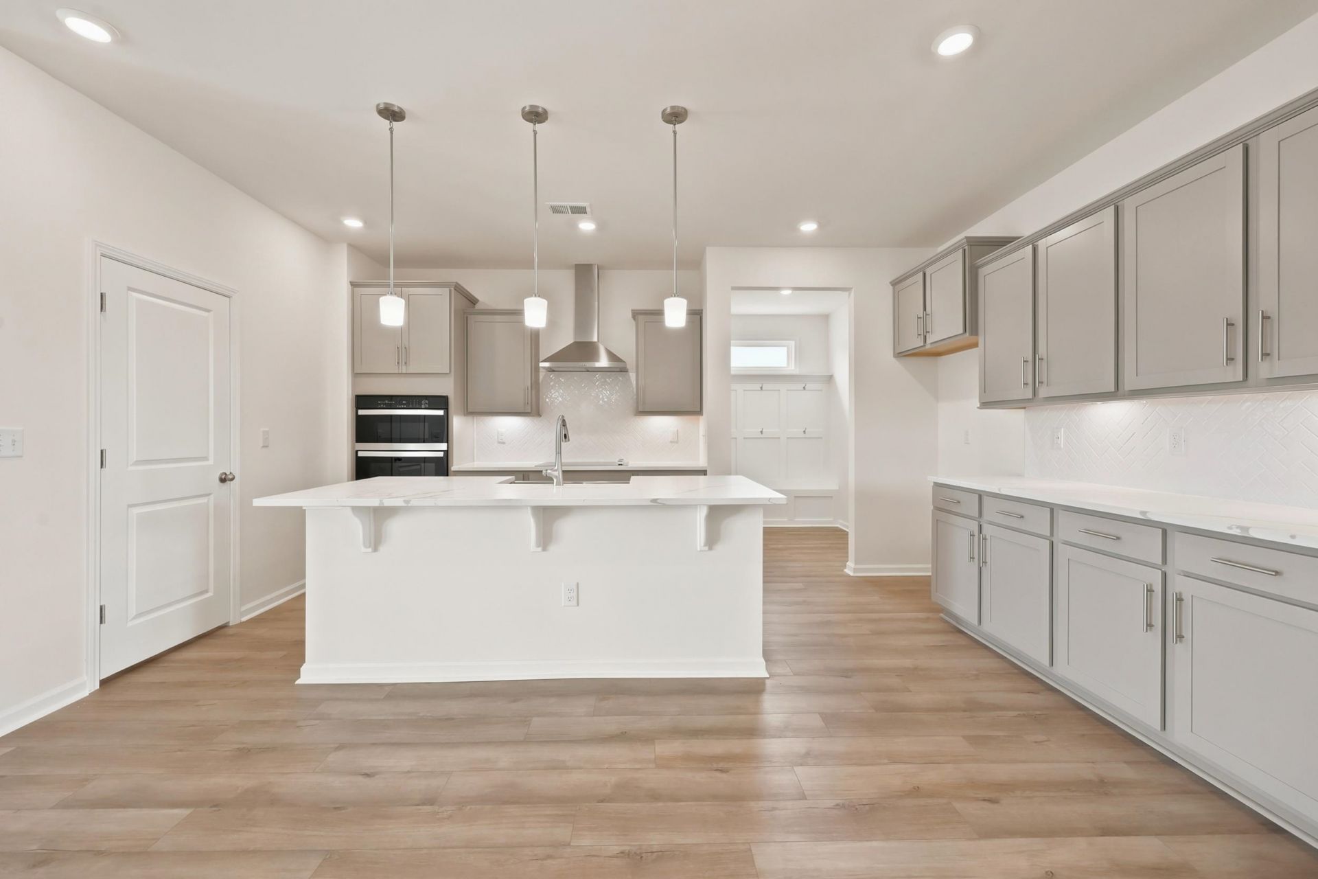 208 Blue Wing Court Photo 11